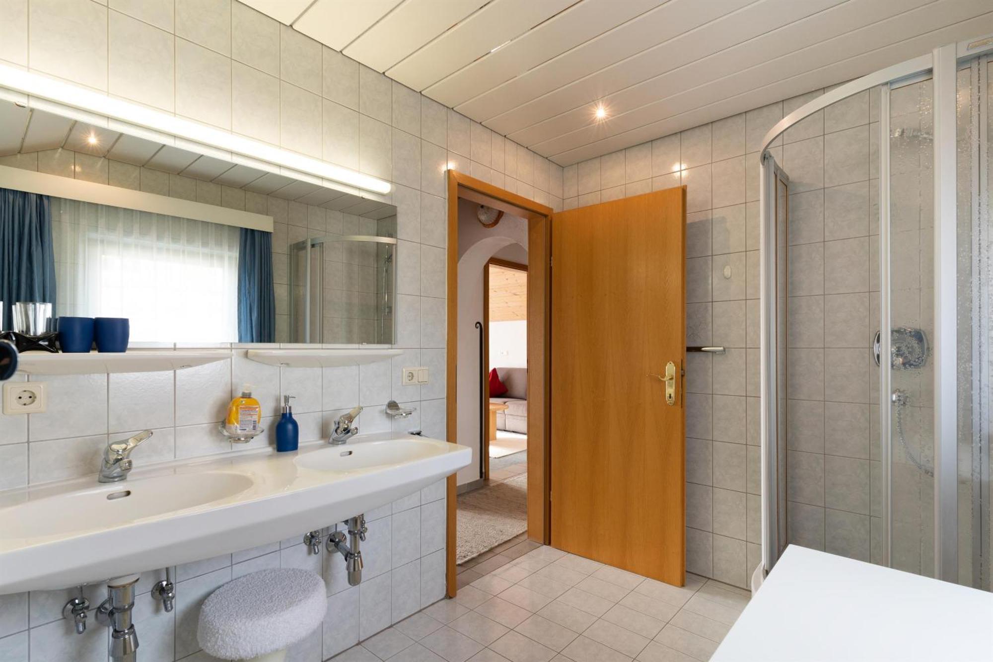 Haus Anemone Apartment Seefeld in Tirol Ruang foto